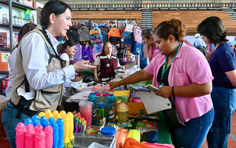 Arranca el Bazar Escolar 2025 en Hermosillo para apoyar a
familias sonorenses con útiles a bajo costo