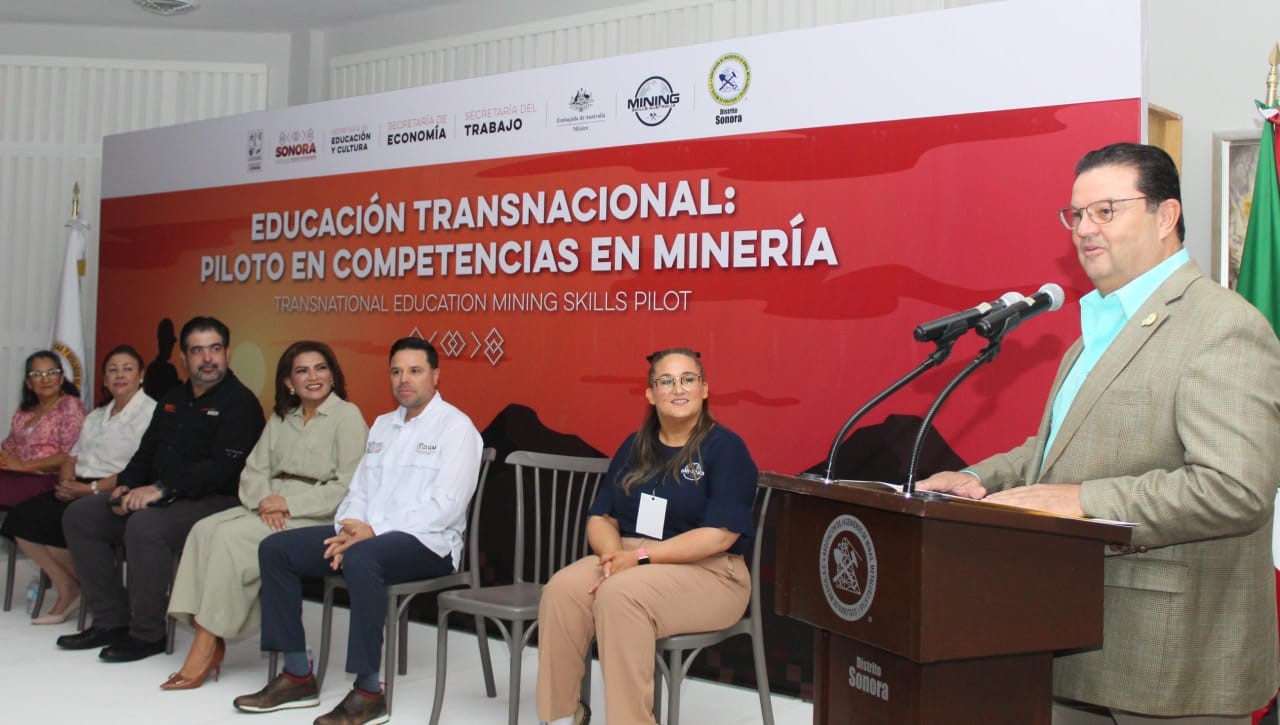 Promueven sector minero y educativo agentes de cambio en
la formación técnica minera: Sitten Ayala 
