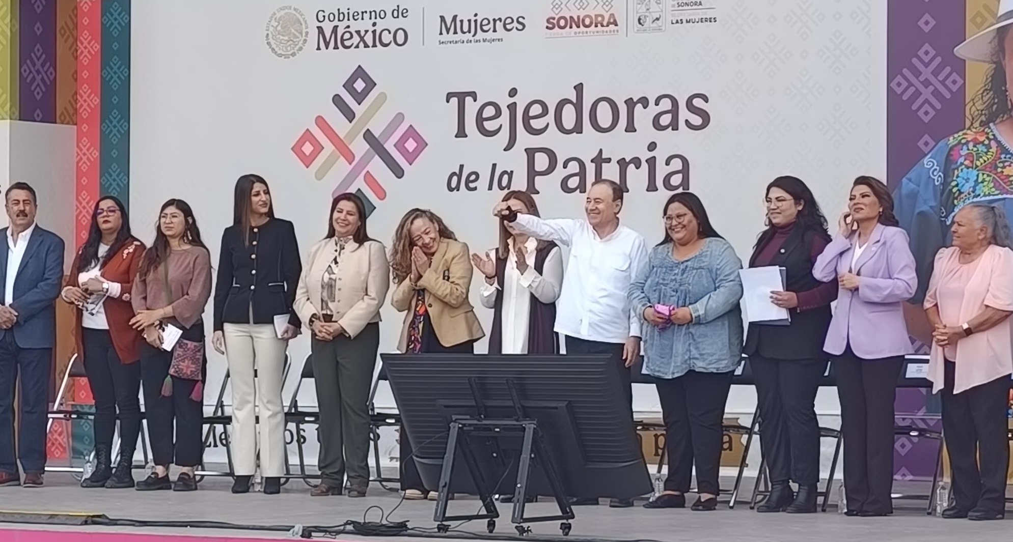 6336435970_e82257563d_b