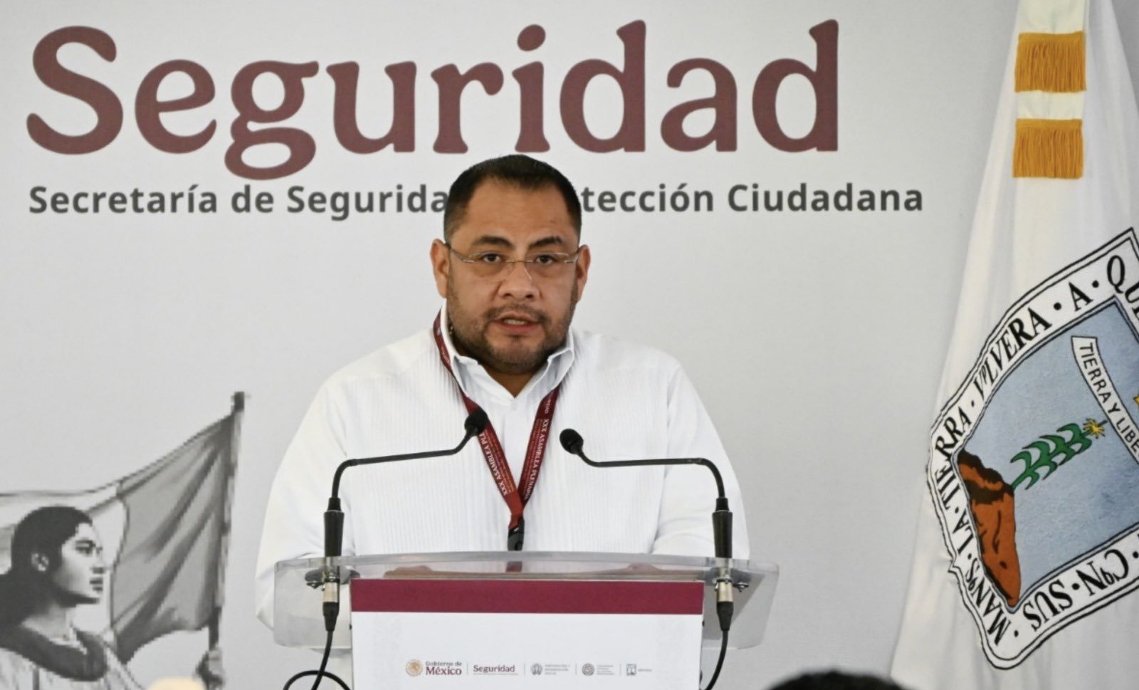 Sheinbaum nombra a Omar Reyes Colmenares titular de la
UIF; sustituye a Pablo Gómez